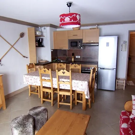 Les 7 Laux Immobilier D アパート *