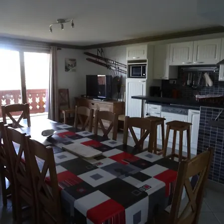 Les 7 Laux Immobilier D *